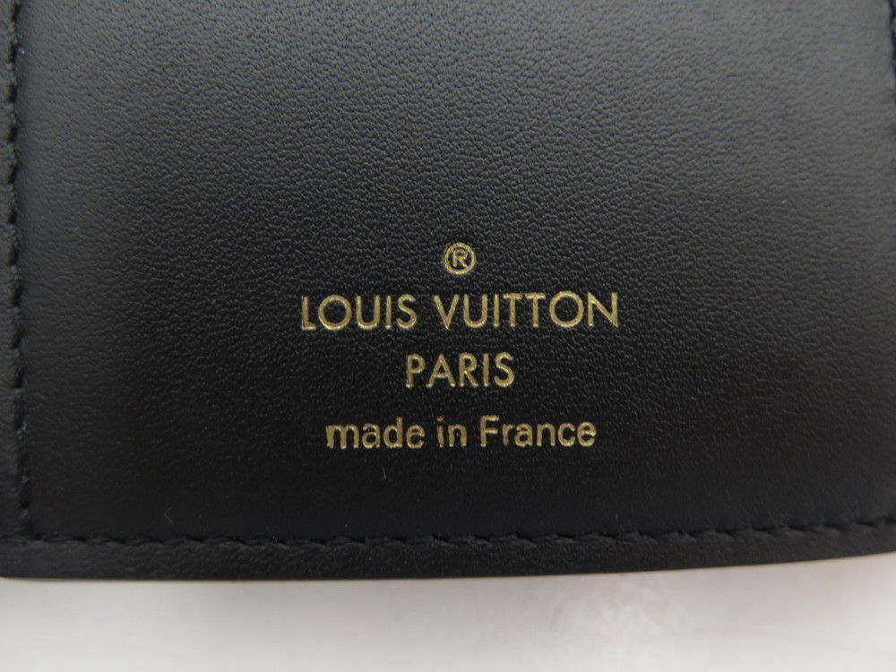 Louis Vuitton Capucines Compact Wallet