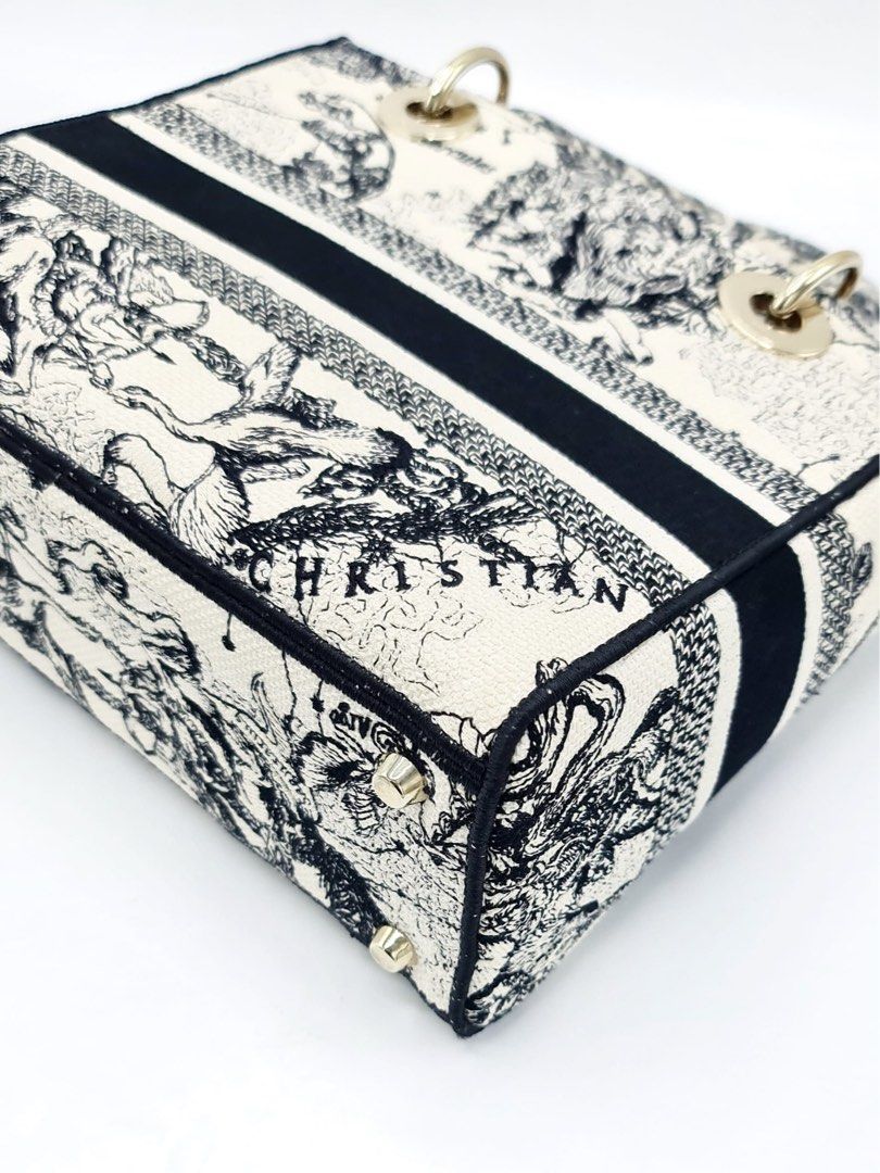 D-Lite Small Bag — Black &amp; White Canvas