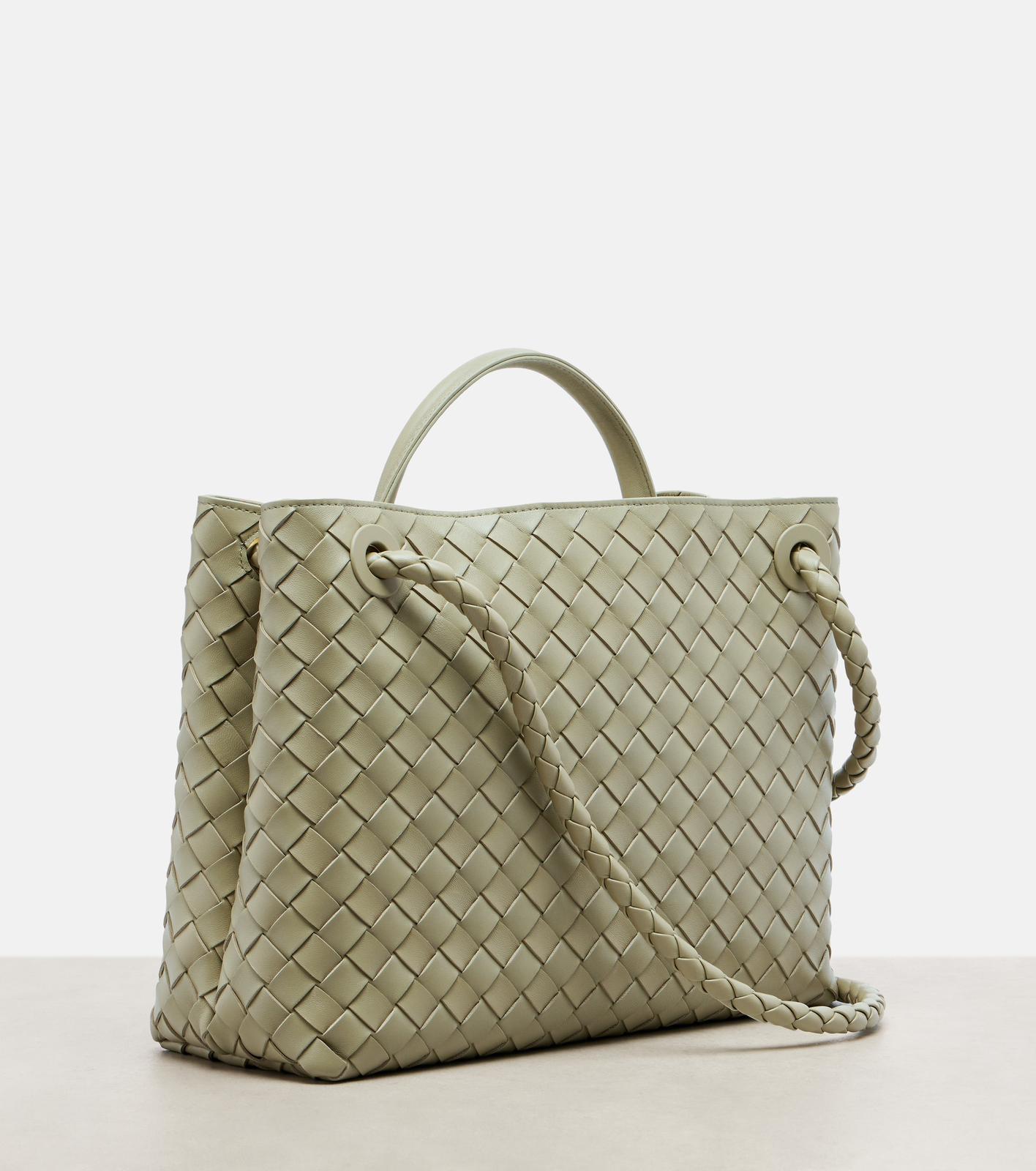 Andiamo Medium Leather Tote Bag