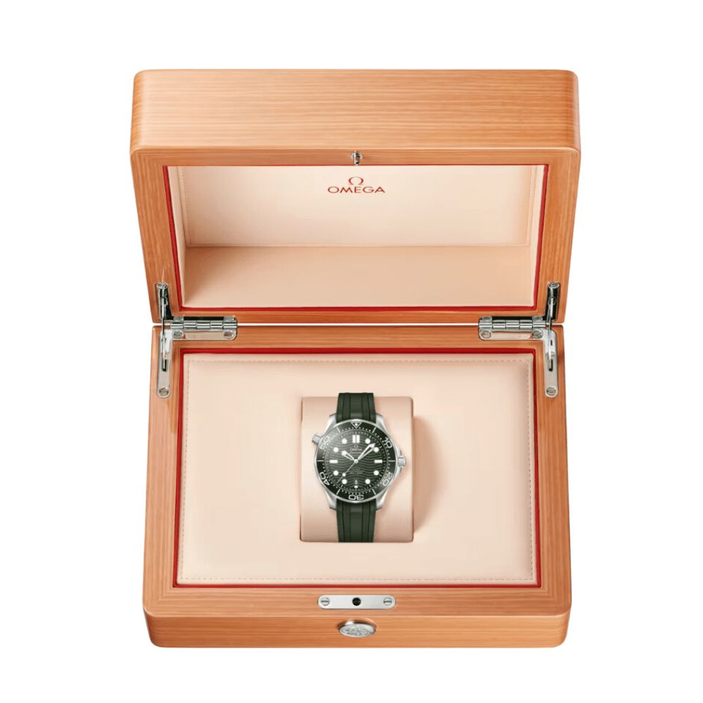 Omega Seamaster Diver 300M Co‑Axial Master Chronometer 42 mm