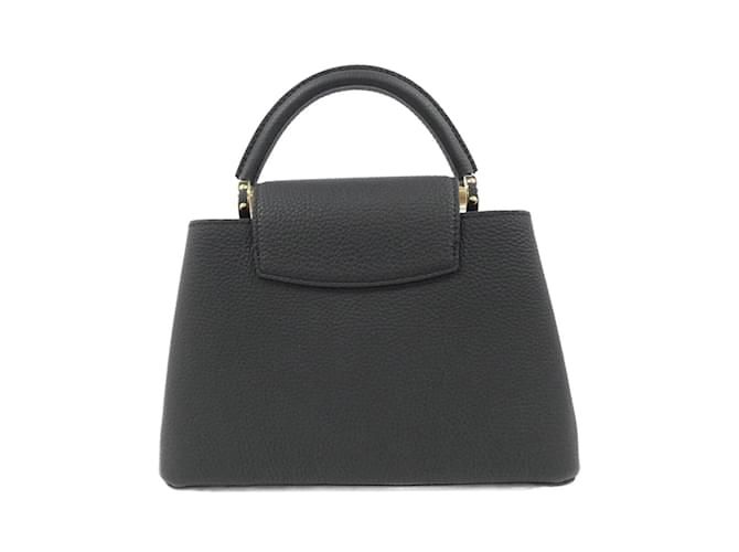 Louis Vuitton Capucines BB