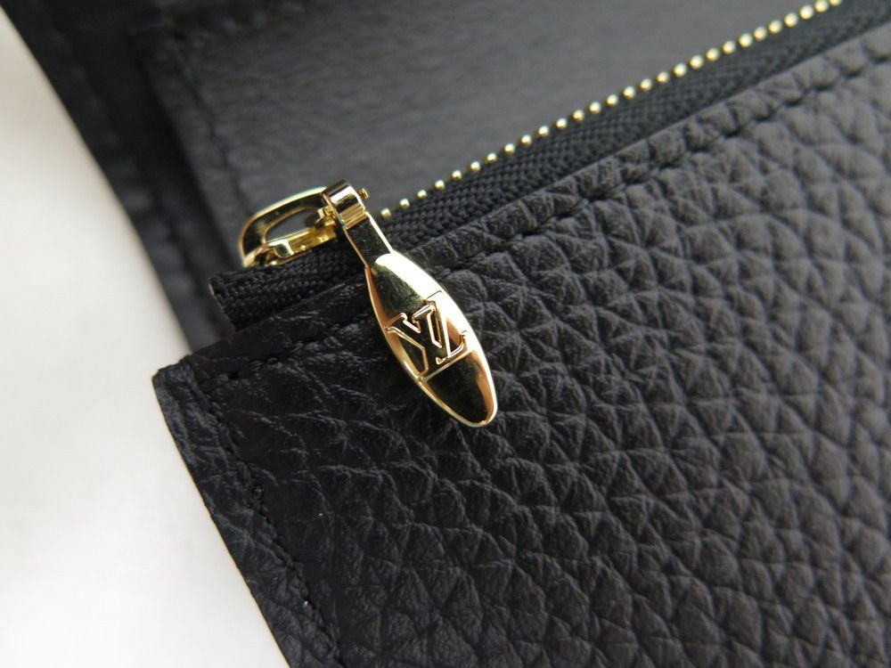 Louis Vuitton Capucines Compact Wallet