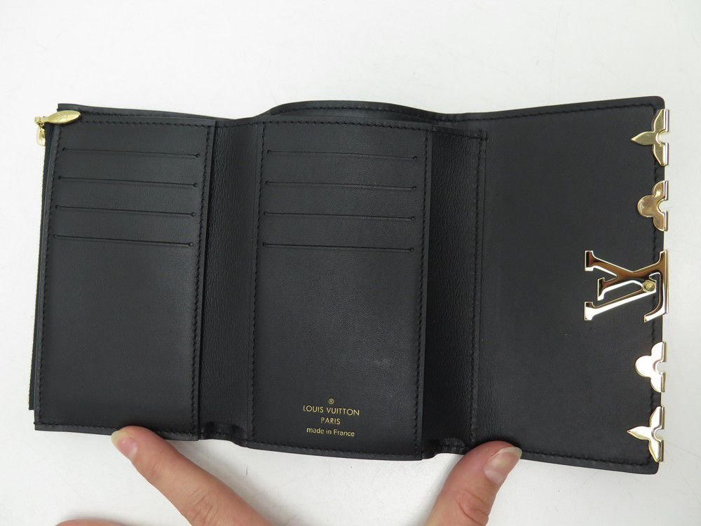 Louis Vuitton Capucines Compact Wallet