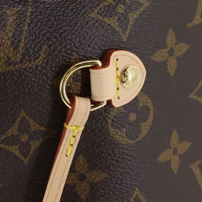 Louis Vuitton Neverfull MM Monogram