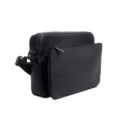 Louis Vuitton Trio Messenger Black
